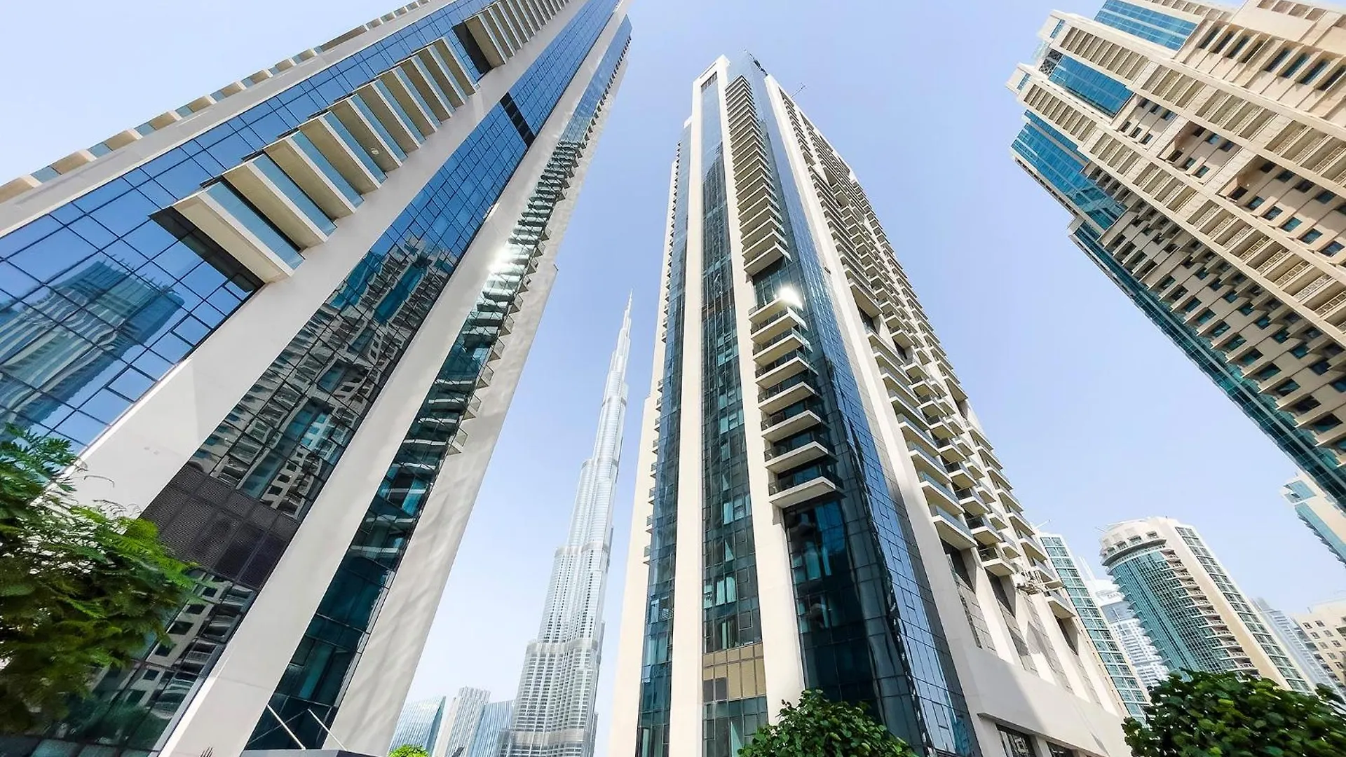 Luxury Apartment With Burj Khalifa Views - 5-Min Walk To Dubai Mall - Newly Upgraded - 10 People - Near Dubai Opera United Arab Emirates